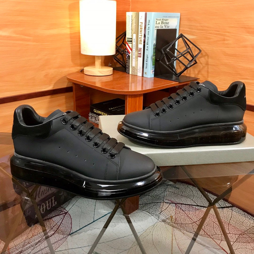 ALEXANDER MCQUEEN NERE CON SUOLA LUCIDA