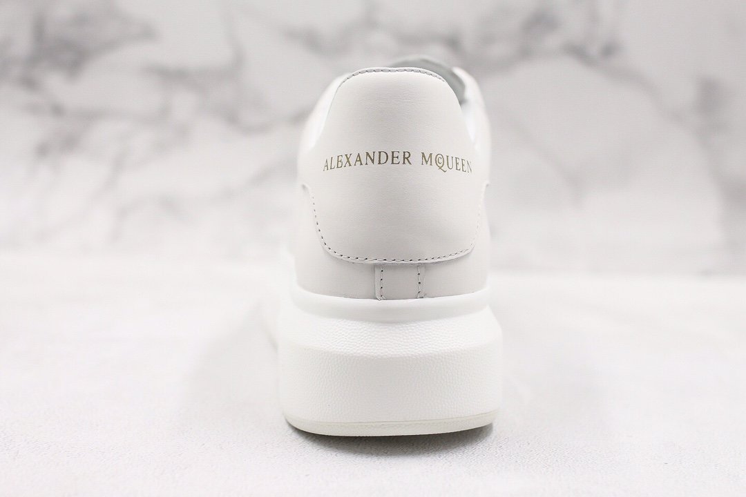 ALEXANDER MCQUEEN TOTAL WHITE